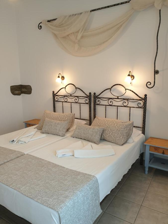 Sifnos Hotel Benaki Platis Gialos  외부 사진