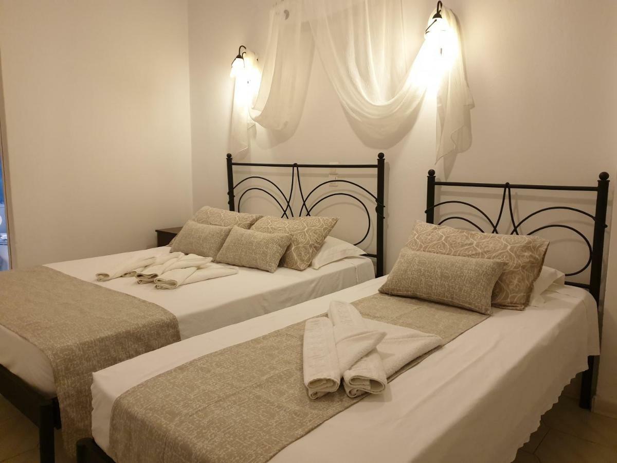 Sifnos Hotel Benaki Platis Gialos  외부 사진